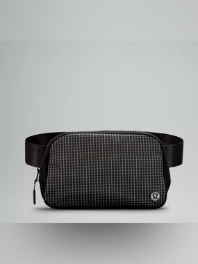 Lululemon Everywhere Belt Bag 1L Black White Grid Pattern